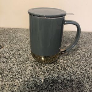 David’s tea Grey and Gold Nordic mug